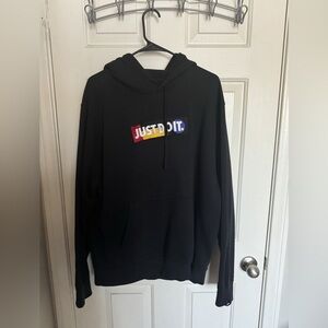 Nike hoodie black